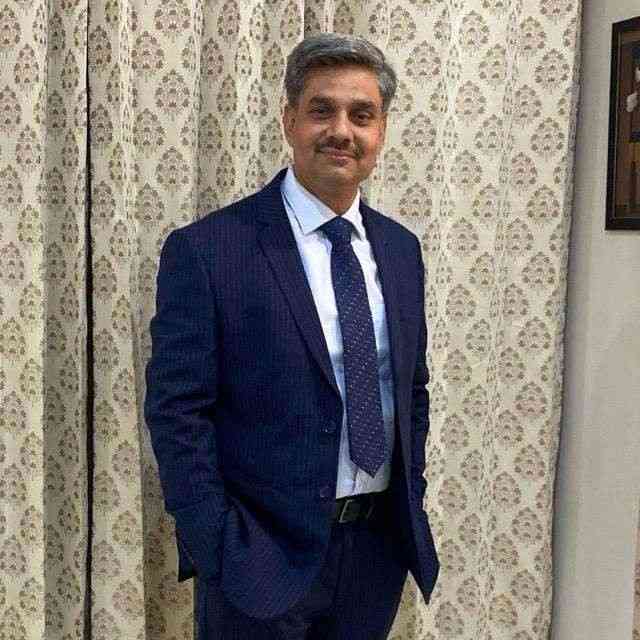 Alumni image